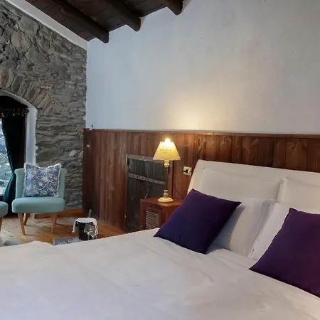 Hellochalet - Chalet White Peak - Mountain View Terrace, 100Mt From Center Chalet Valtournenche